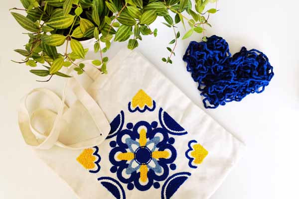 Tote bag kits