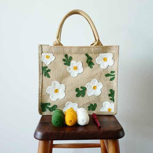 Burlap tote bag white flora - finished craft