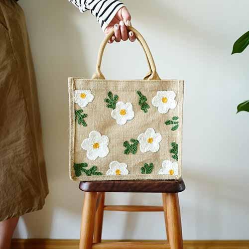 Burlap tote bag white flora - finished craft